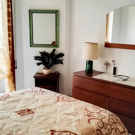 Grattacielo Apartment